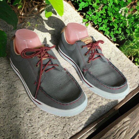 TWISTED X (10M) Dark Gray Loper with Dark Red Accents WCA0030 - Picture 2 of 10